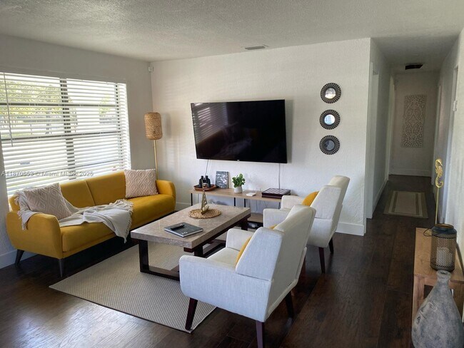 Foto del edificio - 2513 NW 179th St
