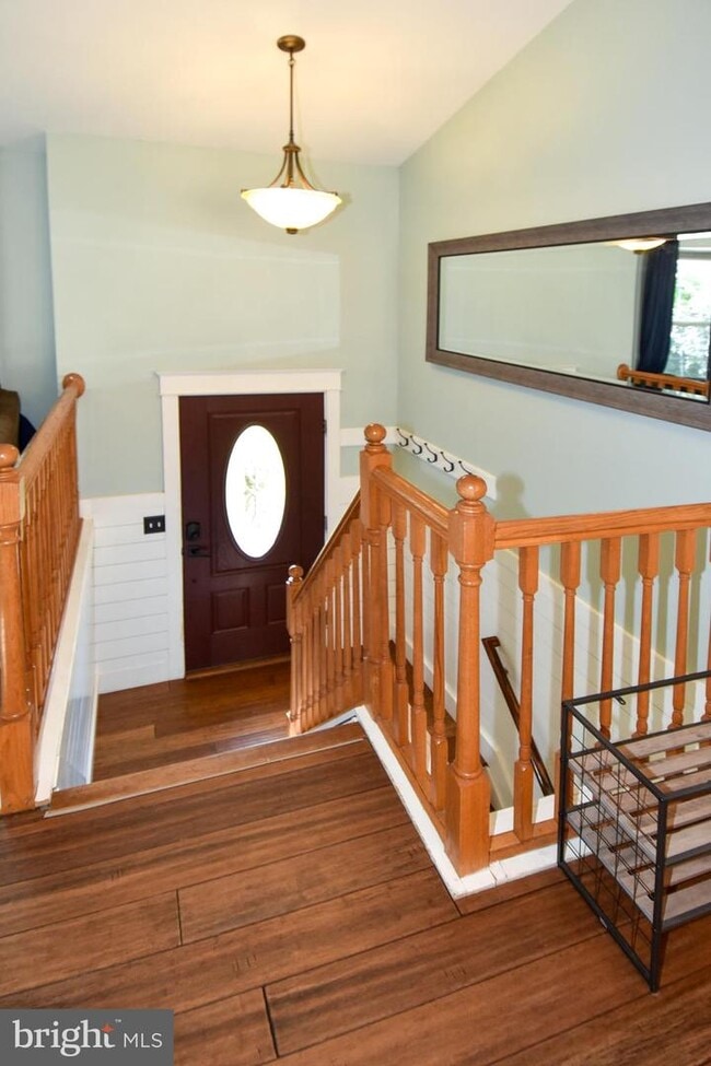 Building Photo - 35830 Army Navy Dr