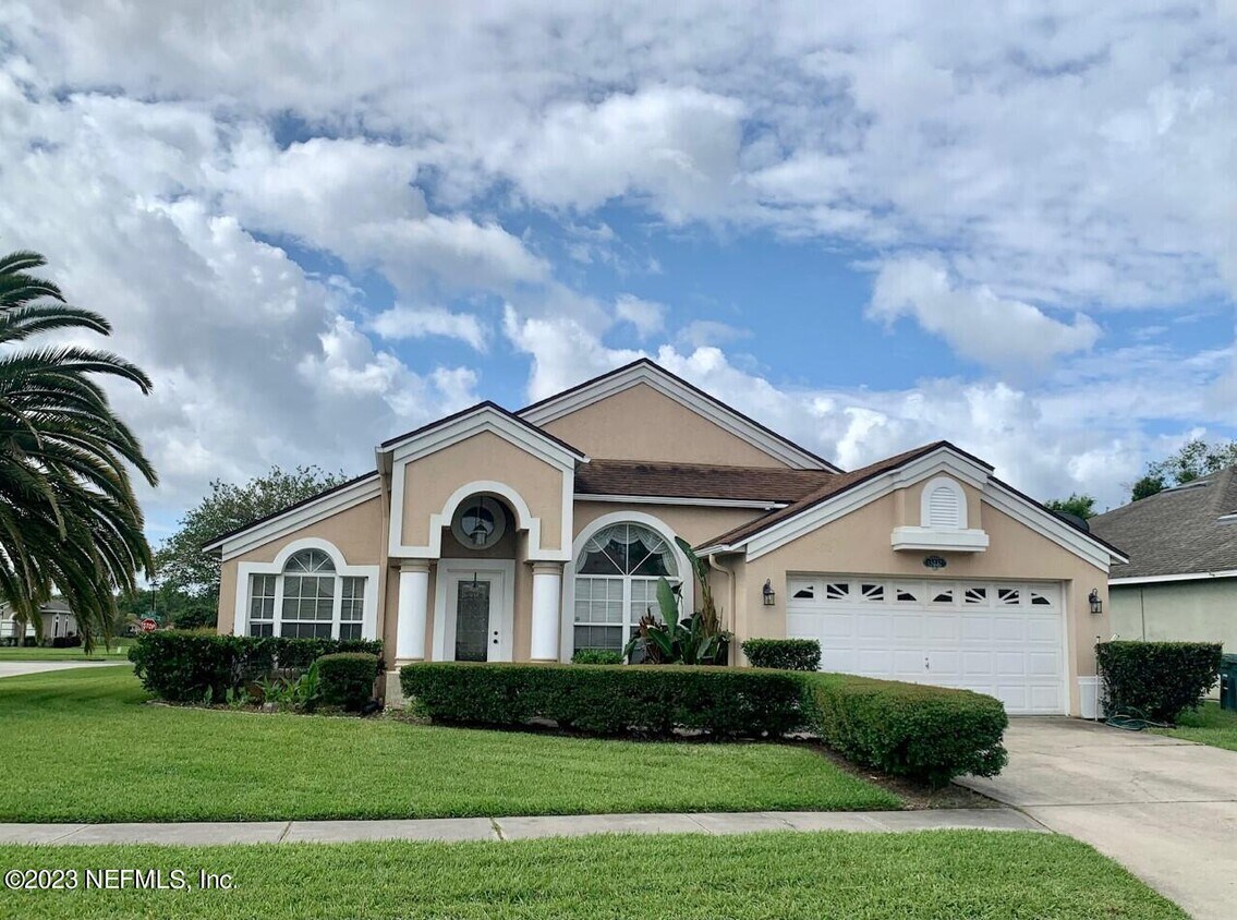 Primary Photo - 13032 Quincy Bay Dr