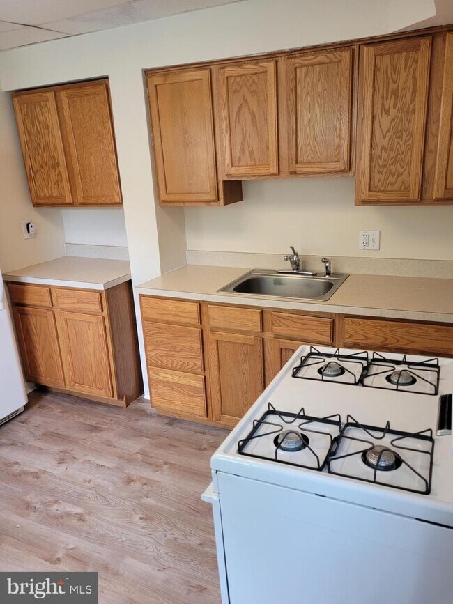 Foto del edificio - 302 Delaware Ave