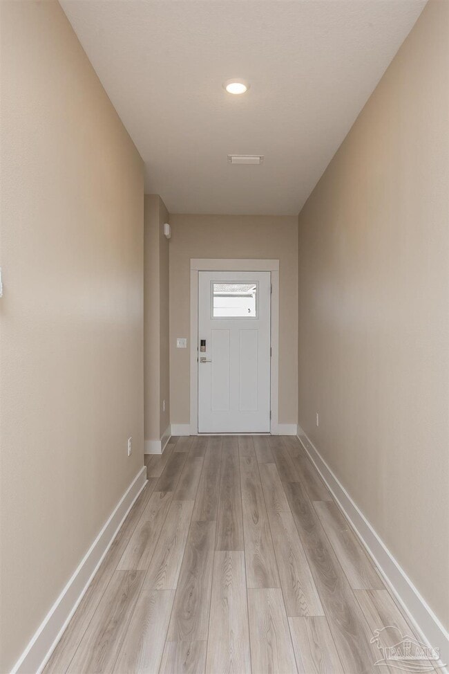 Foto del edificio - 1938 Westhill Dr