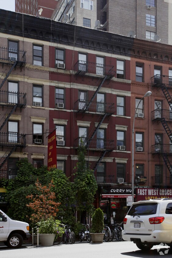 Primary Photo - 534 Ninth Ave