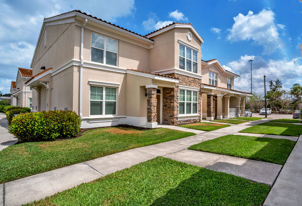 Foto principal - Courtyards at Estero