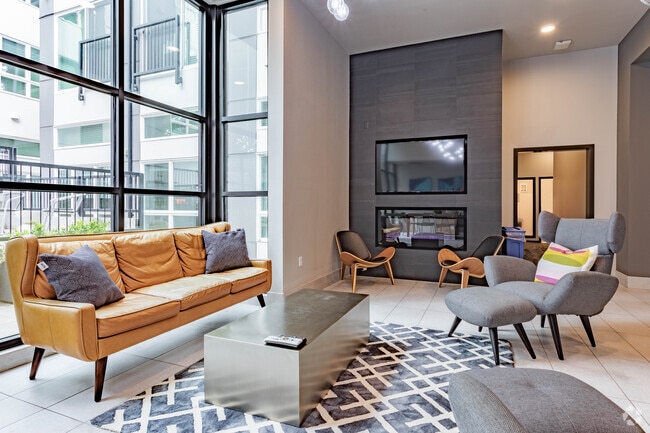 Resident Lounge - NOVO Seattle