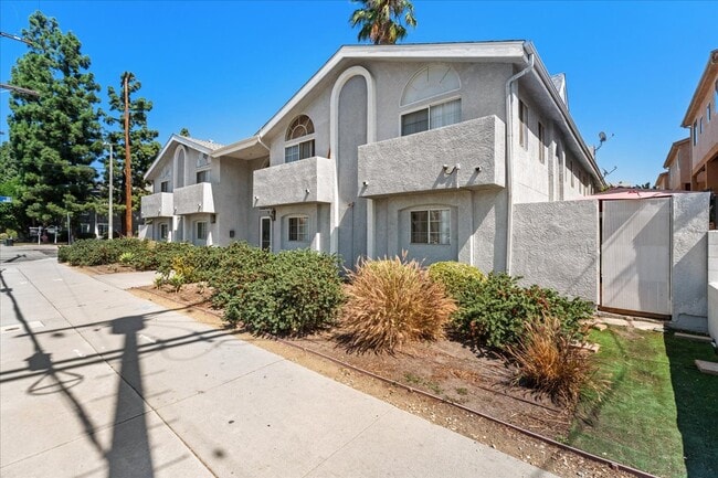 Building Photo - 9660 Sepulveda Blvd