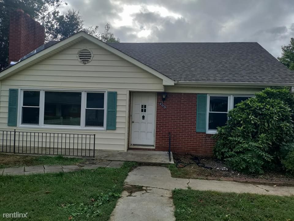 409 Pennwood St NE, Lenoir, NC 28645 House Rental in Lenoir, NC