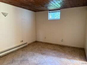 Building Photo - 3446 Oxbow Rd