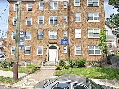 Foto del edificio - 5800 N 16th St