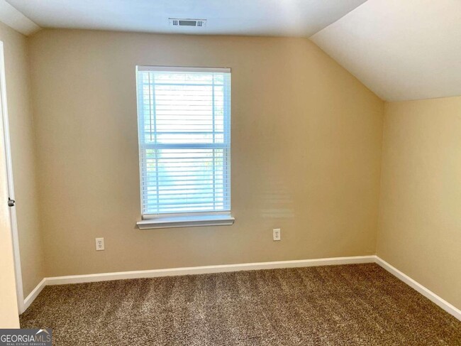 Foto del edificio - 110 Wellbrook Ct NE