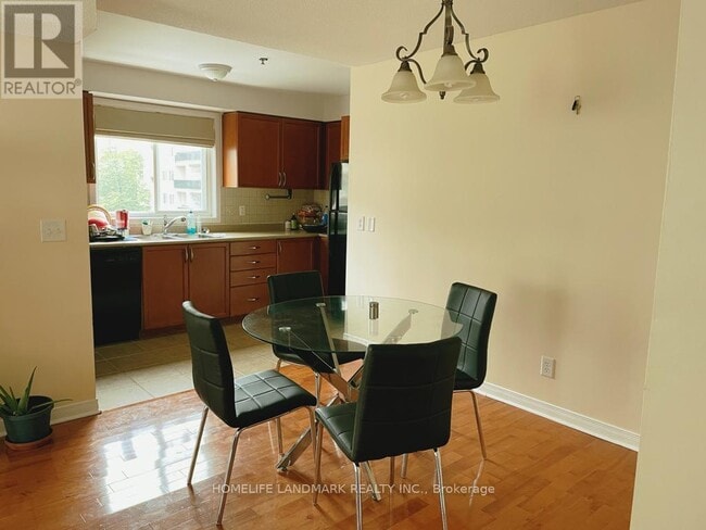 Building Photo - 4 Dayspring Cir