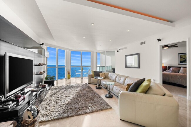 Foto del edificio - 101 S Fort Lauderdale Beach Blvd