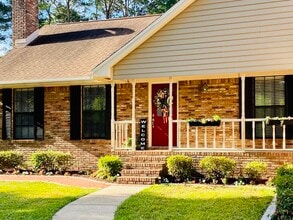 Building Photo - 319 Ruckel Dr