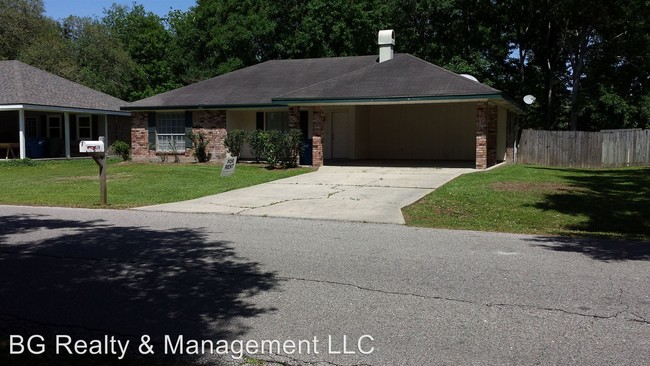 Building Photo - 419 Breton Dr