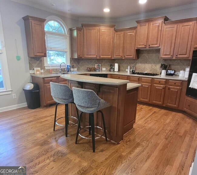 Building Photo - 3391 Fieldwood Dr SE