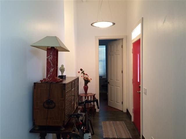 Building Photo - 1371 Crampton St