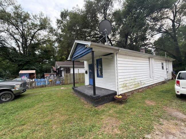 Building Photo - 1311 N 51st St