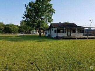 Building Photo - 475 rachal ave