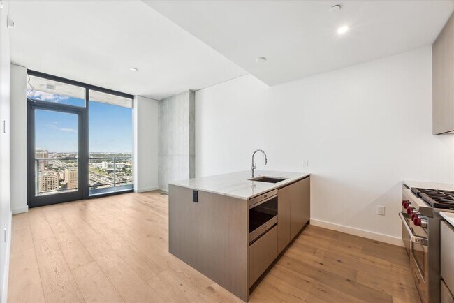 Foto del edificio - 610 Davis St