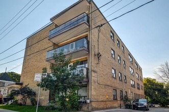 Building Photo - 15 Eastwood Rd