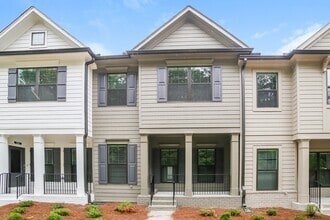 Building Photo - 576 Elliston Pl