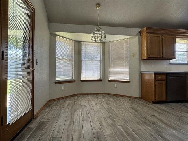 Foto del edificio - 13320 Cayman Ln