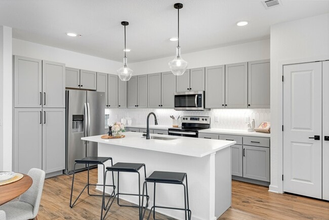 Laurie Series Kitchen - Emerald Park