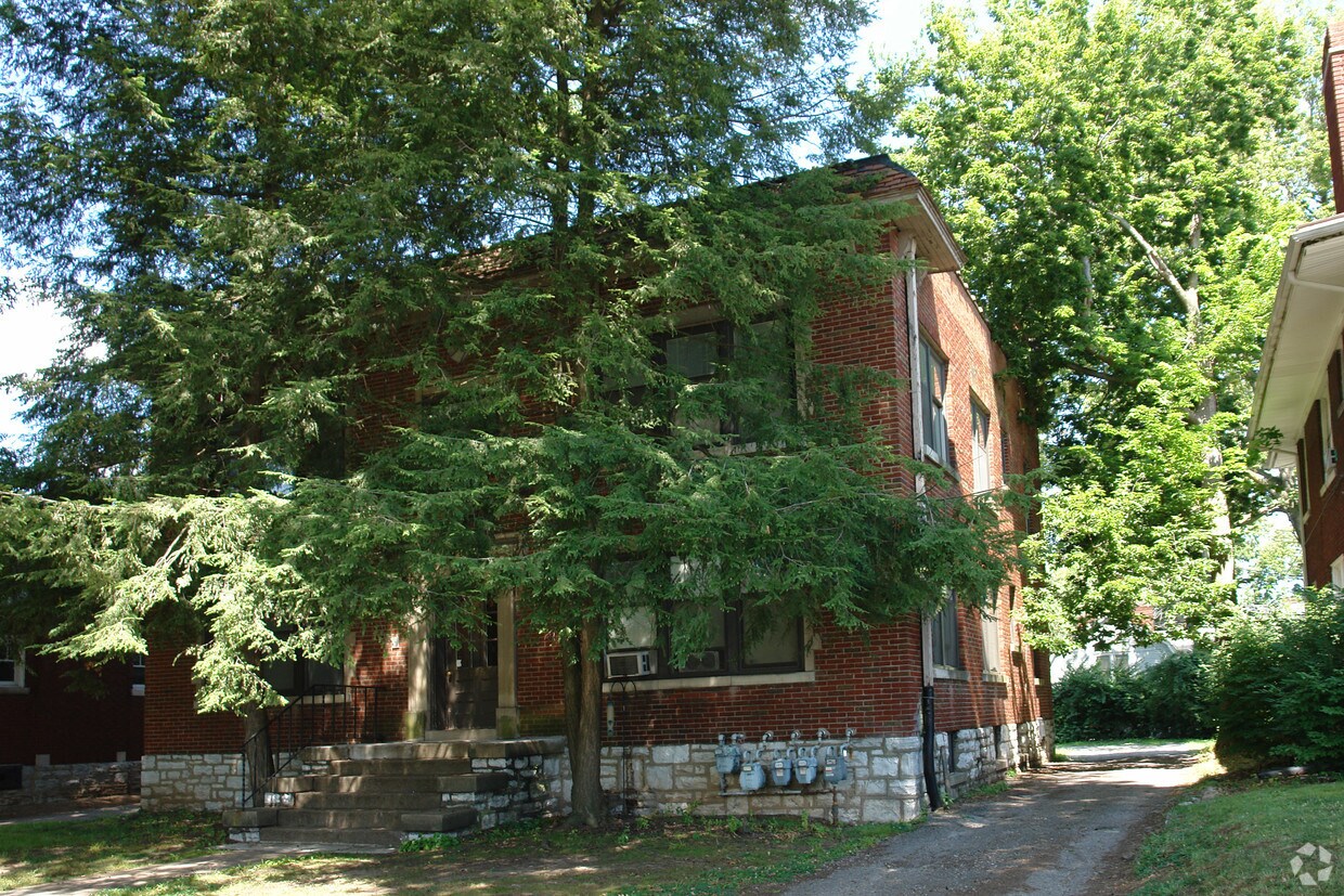 Building Photo - 235 Stone Ave