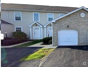 Building Photo - 400 Golden Valley Dr