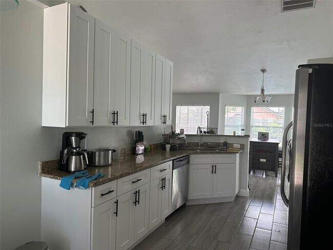 Foto del edificio - 1311 Bradwell Dr