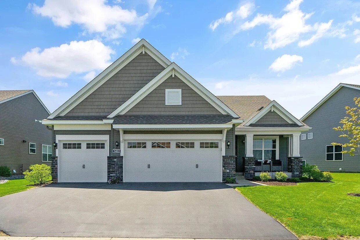 Foto principal - 1452 138th St E