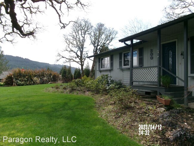 Building Photo - 3 br, 2 bath House - 300 Tasman Pl.