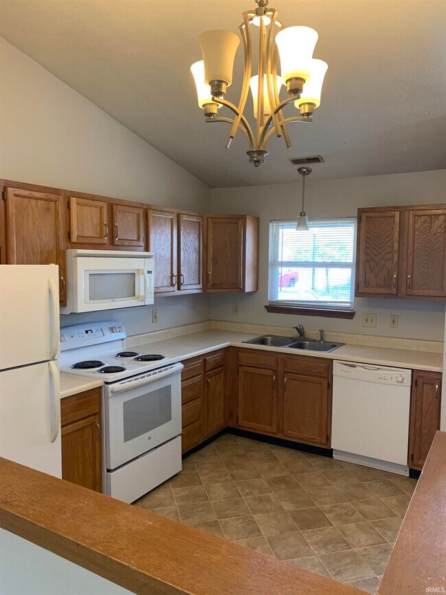 Foto del edificio - 2836 Plaza Ln