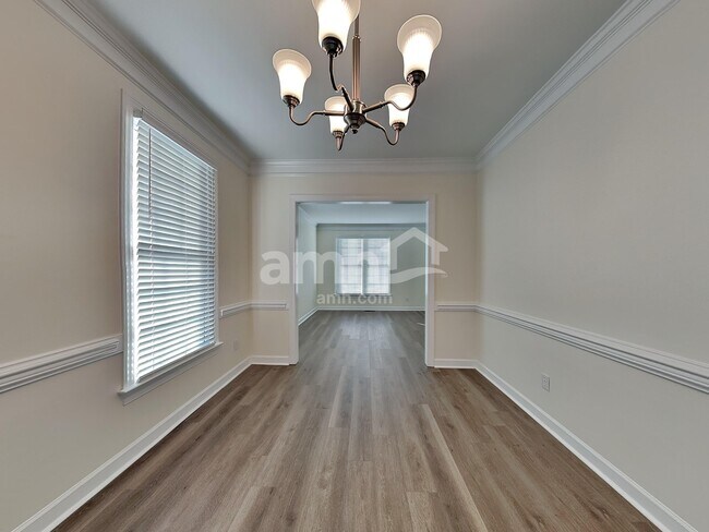 Building Photo - 1513 Bowmore Pl
