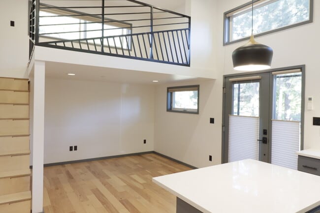 Building Photo - 61304 SE Wizard Ln