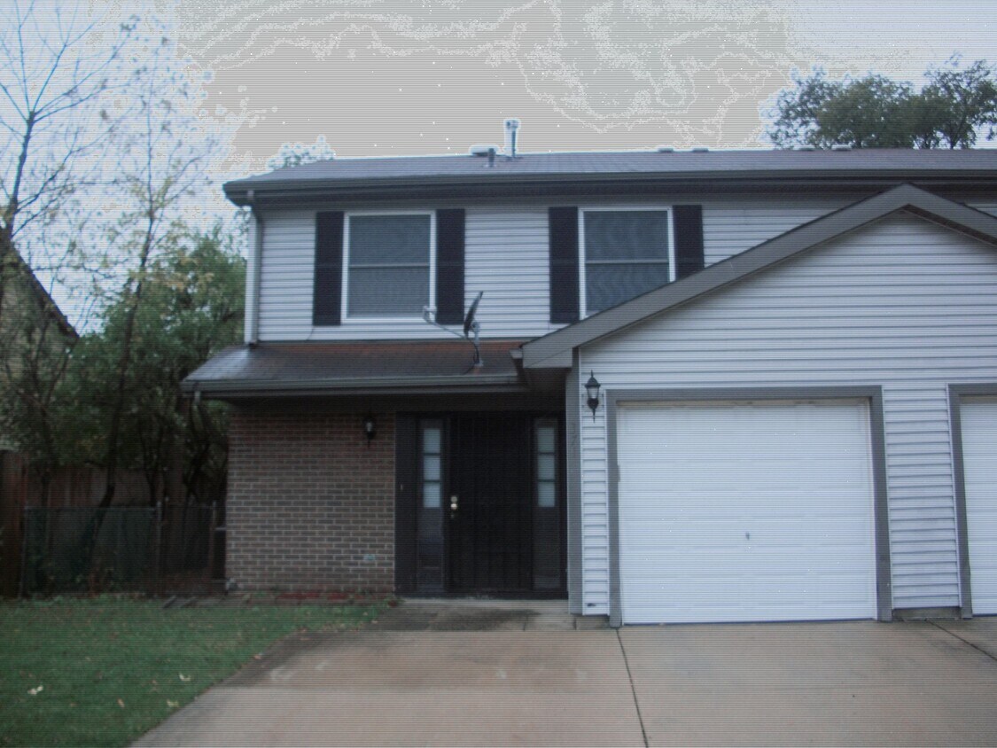 371 Kirkwood Cir, Bolingbrook, IL 60440 Townhome Rentals in