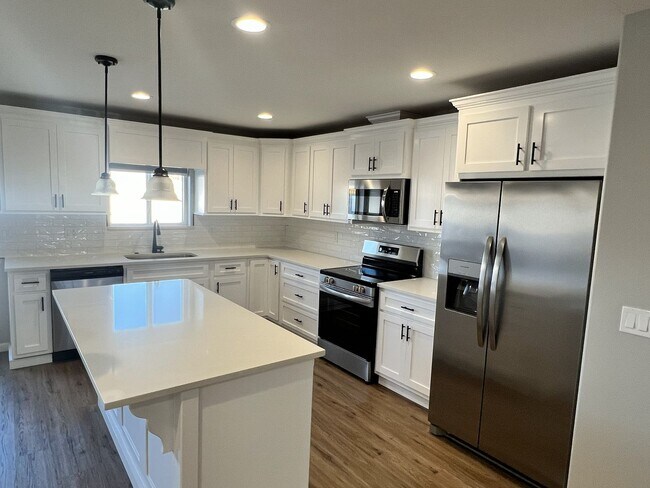 Foto del edificio - 107 Grant Dr