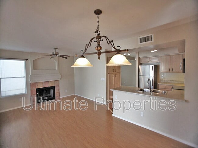 Foto del edificio - 14249 N 23rd St