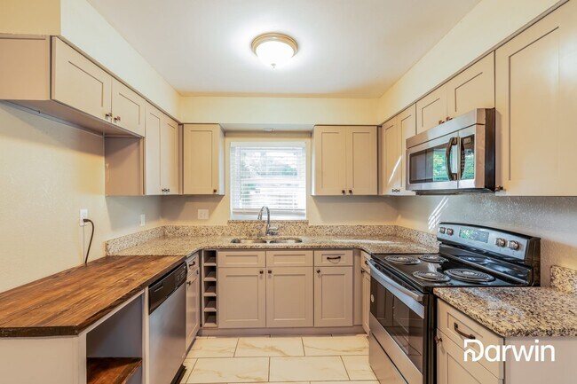 Foto del edificio - 5212 Harvard St W, Lakeland, FL 33810