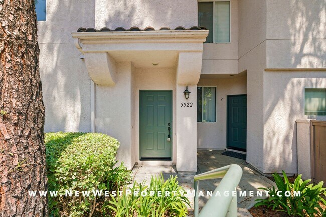 Foto del edificio - Newly renovated 2-bedroom UTC townhome in the coveted Andria of Renaissance at La Jolla community...