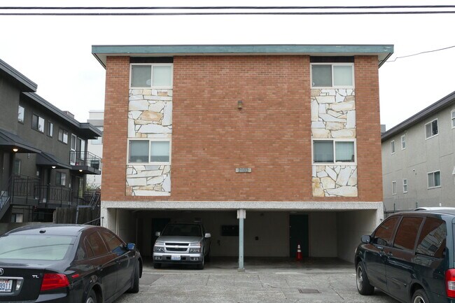 Building Photo - 2032 NW 59th St