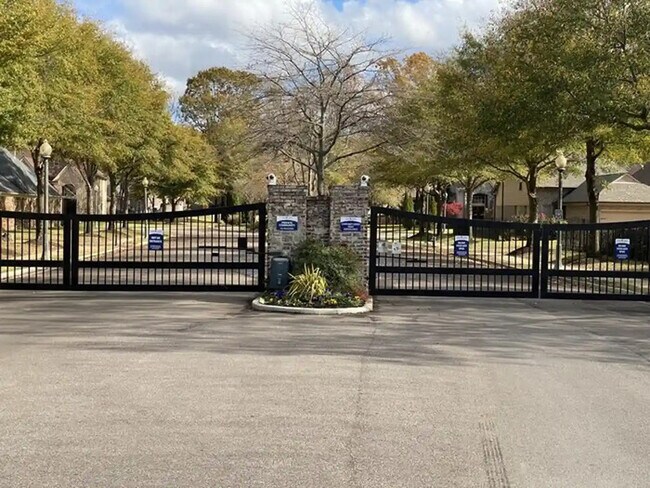 Foto del edificio - Stunning Gated Community Home For Rent!