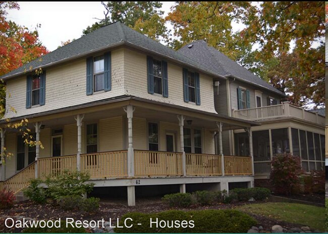Foto del edificio - 5 br, 2 bath House - 1163 S Oakwood Circle...