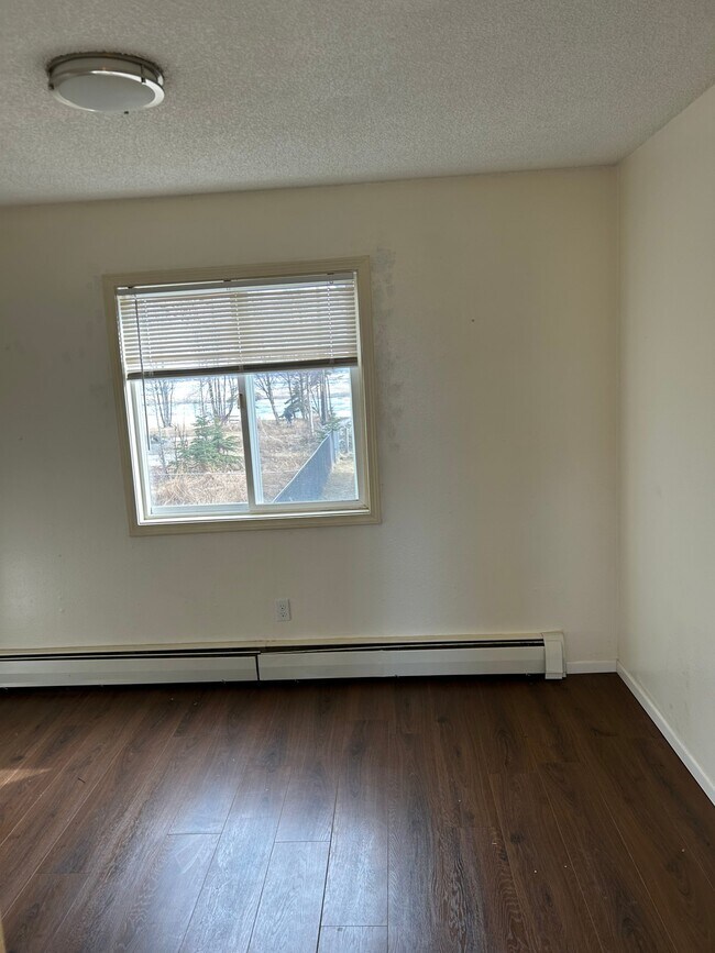 Building Photo - 509 Marine Ave