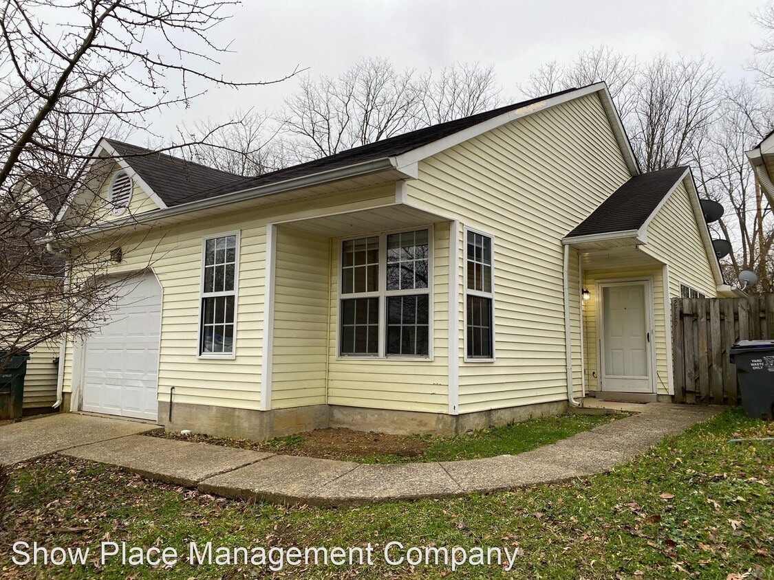 3 br, 2 bath House 2720 Chelsea Woods Ct House Rental in Lexington