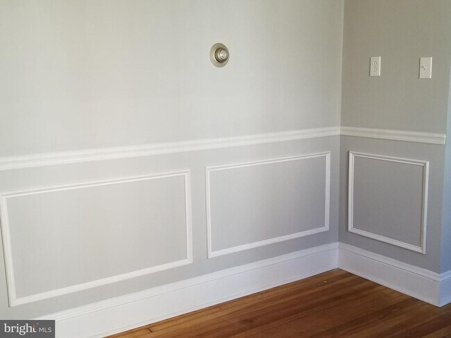 Foto del edificio - 337 S Lincoln Ave