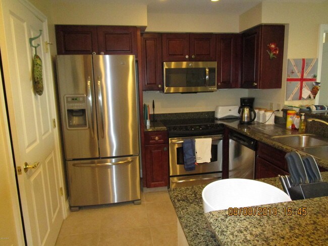 Building Photo - 4000 Marriott Dr