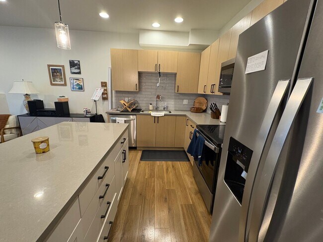 Foto del edificio - 4239 Cameo Ln