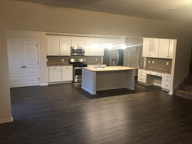 Foto del edificio - 531 Fairway Dr SW