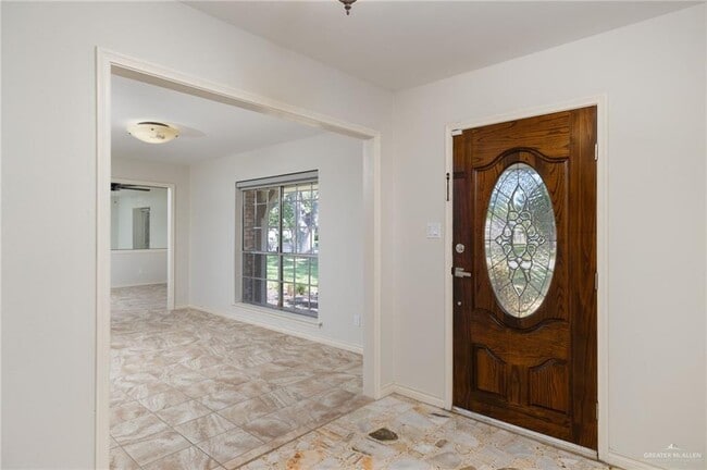 Building Photo - 14 East St