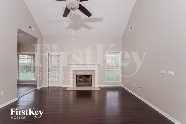 Building Photo - 433 Old Cahaba Way